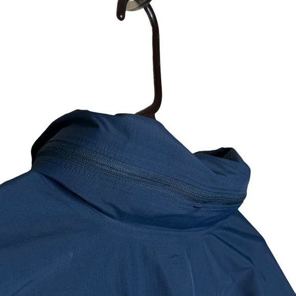 Available Discontinued Arc’teryx Theta SL Hybrid Gore-Tex Jacket XL - Picture 10 of 14